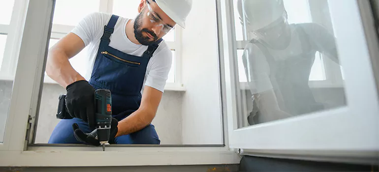 Replace Broken Window Pane in Kendall West, FL