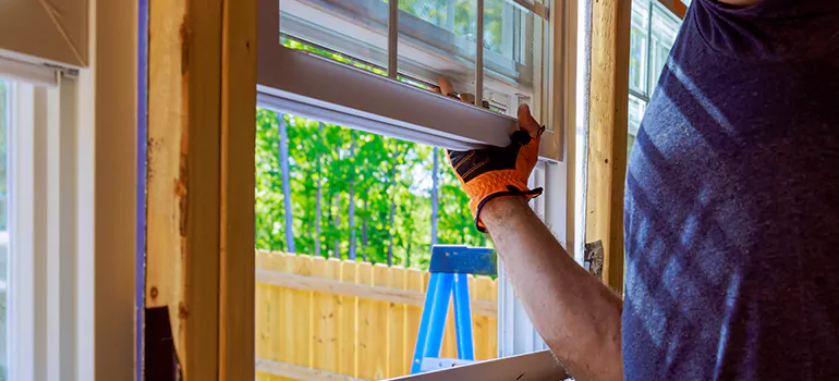 >Bay Window Curtain Rail Track in Kendall West, FL