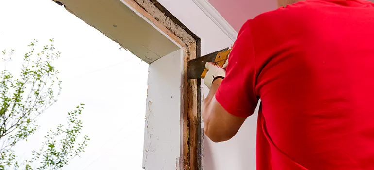 Residential Accordion Door Repair in Kendall West, FL