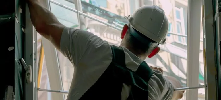 Install Exterior Storm Windows in Kendall West, FL