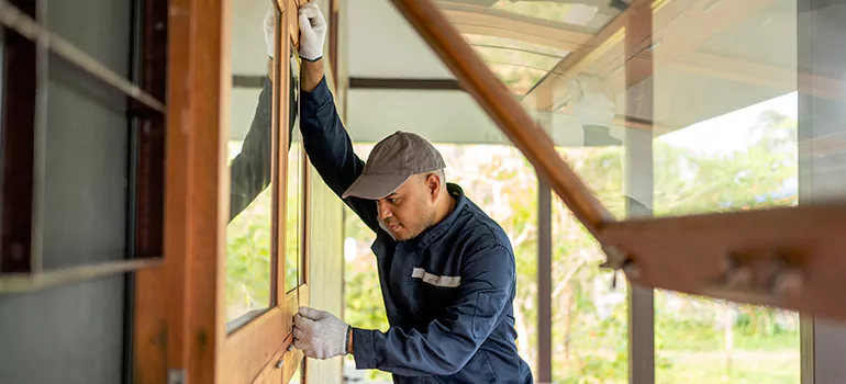 Double Hung Vinyl Window Sash Replacement in Kendall West, FL